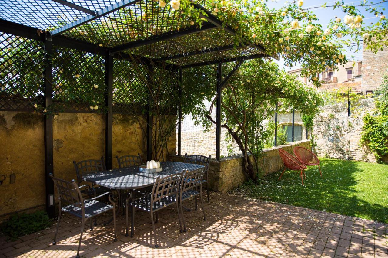 Ferienwohnung The Tower's Garden San Gimignano Exterior foto