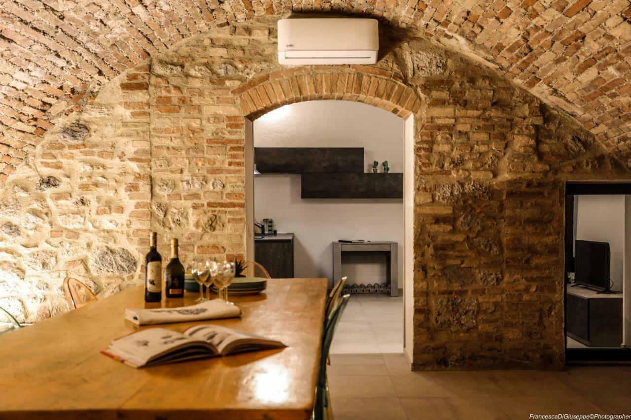 Ferienwohnung The Tower's Garden San Gimignano Exterior foto